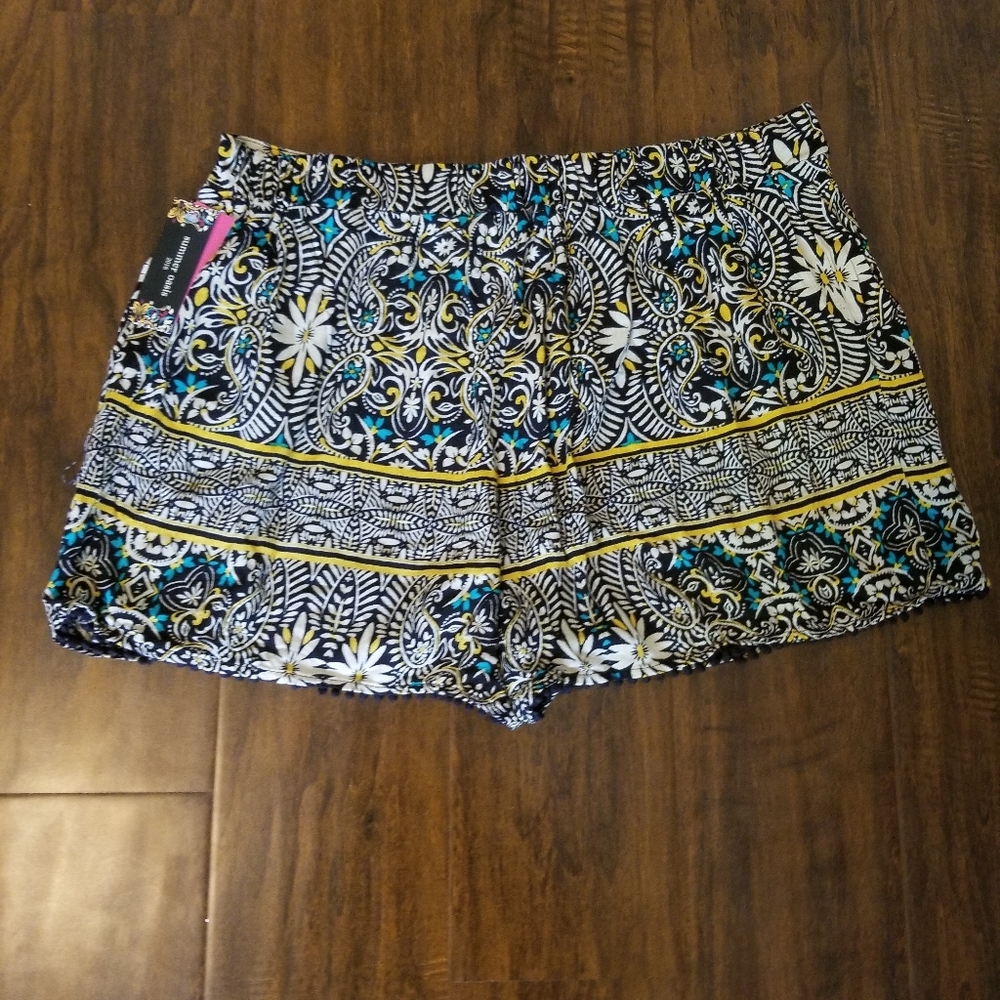 NWT Xhilaration Shorts